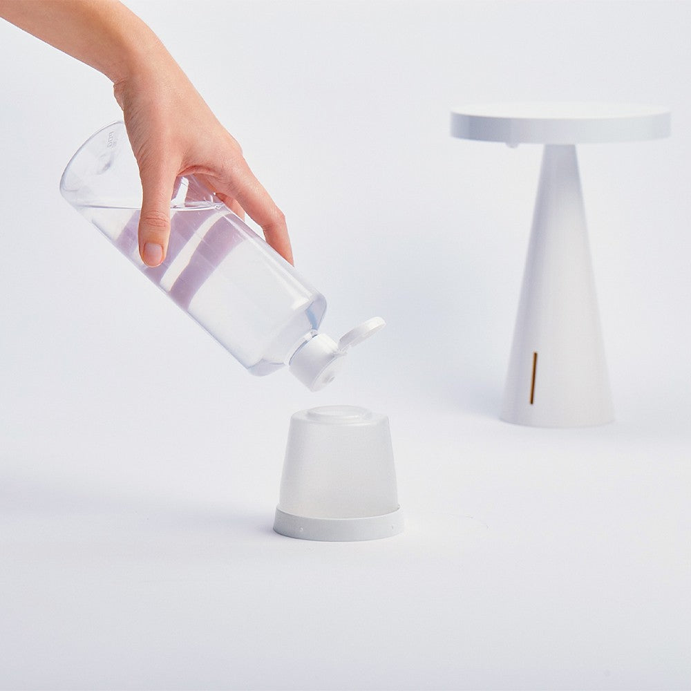 מנורה MANO לבן