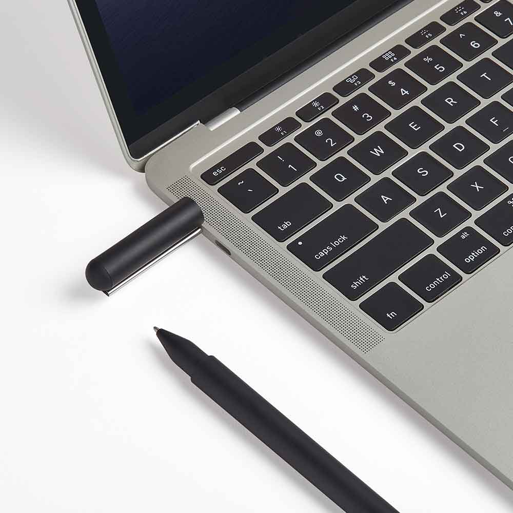 עט + כונן USB-C - שחור