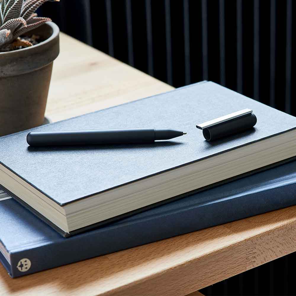 עט + כונן USB-C - שחור