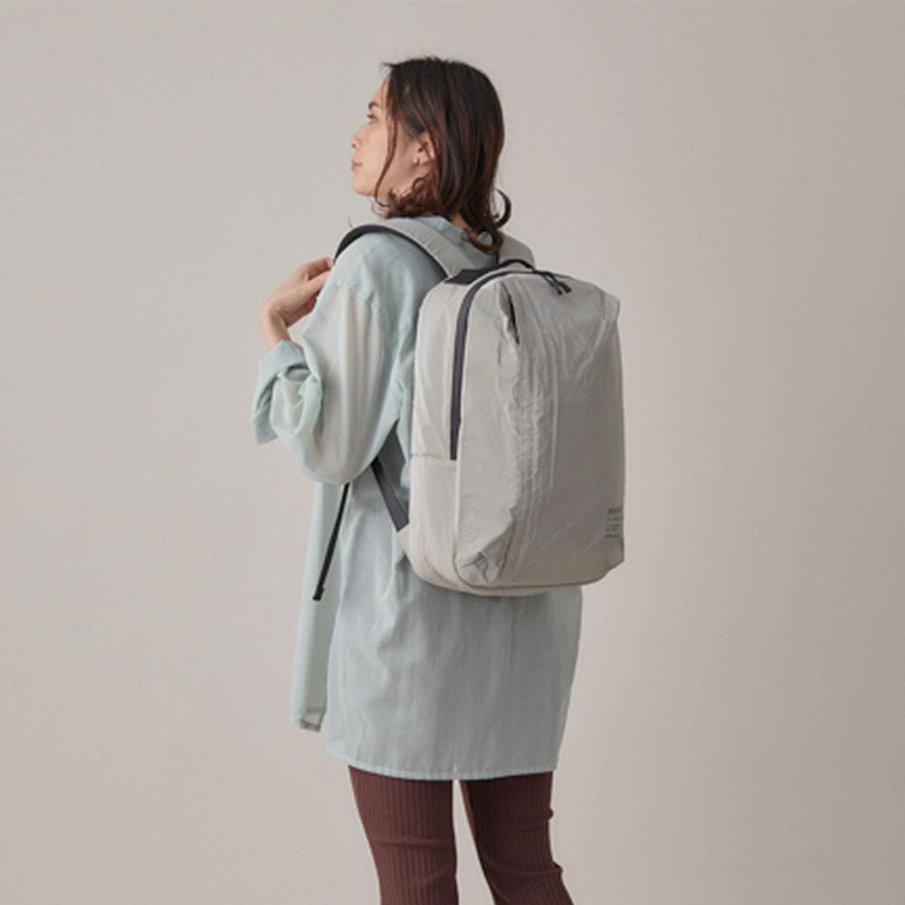 תיק גב Air אפור בהיר