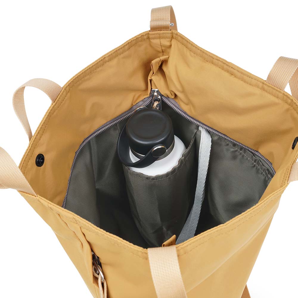 COLLIN Medium Camel Side Bag