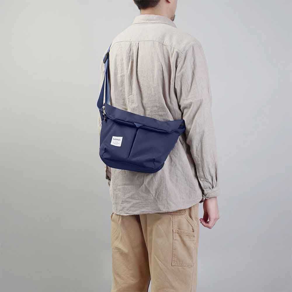 תיק צד Kasen כחול כהה