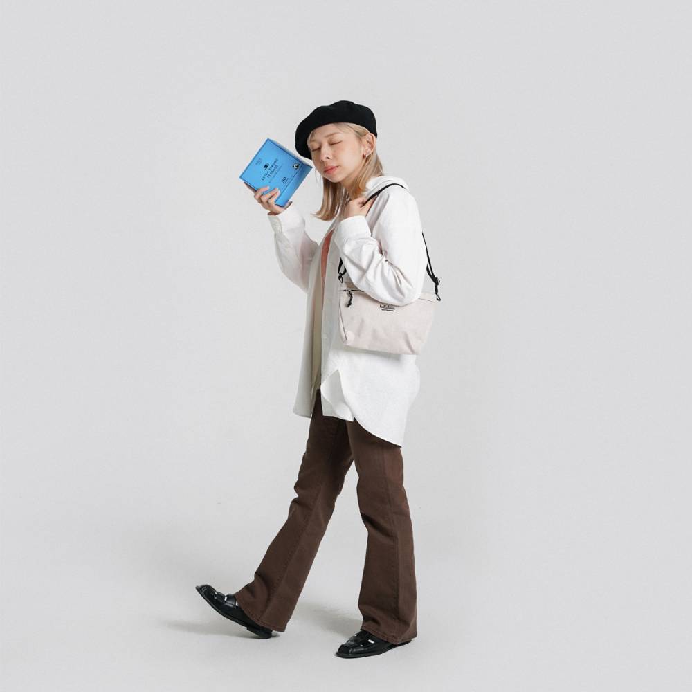 Small Cana cream side bag