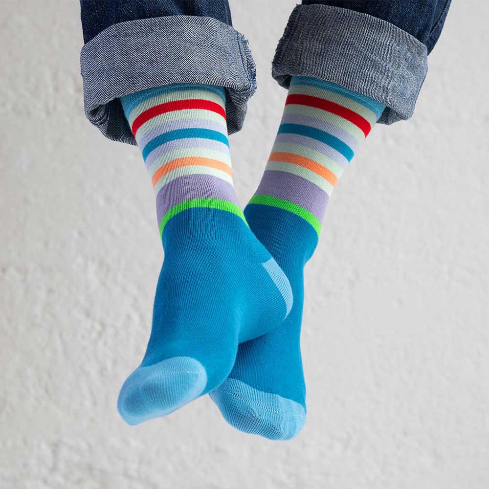 גרבי גברים כחול עם פסים