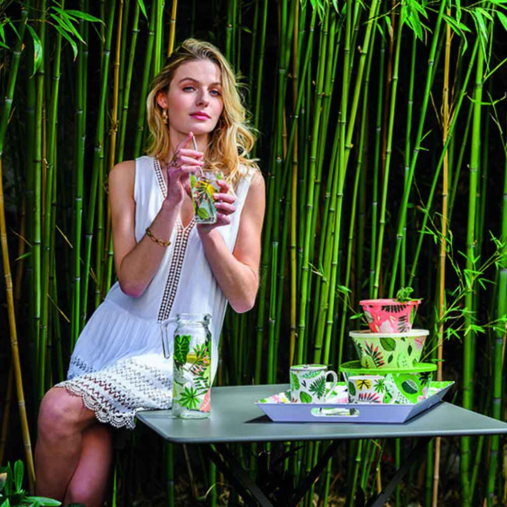 מגש גדול עלים