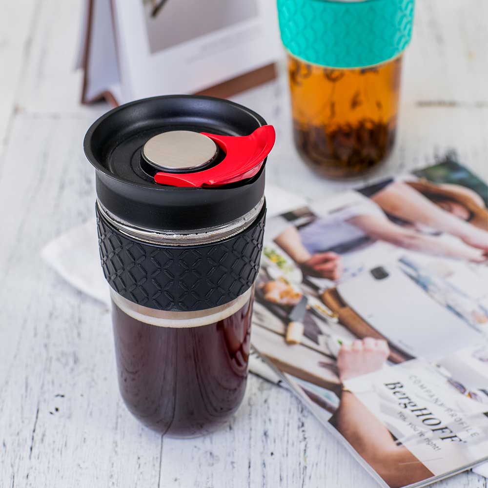 Glass mug with cork 540 ml black