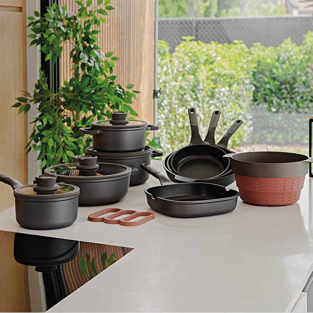 Stone Saucepan 18 cm