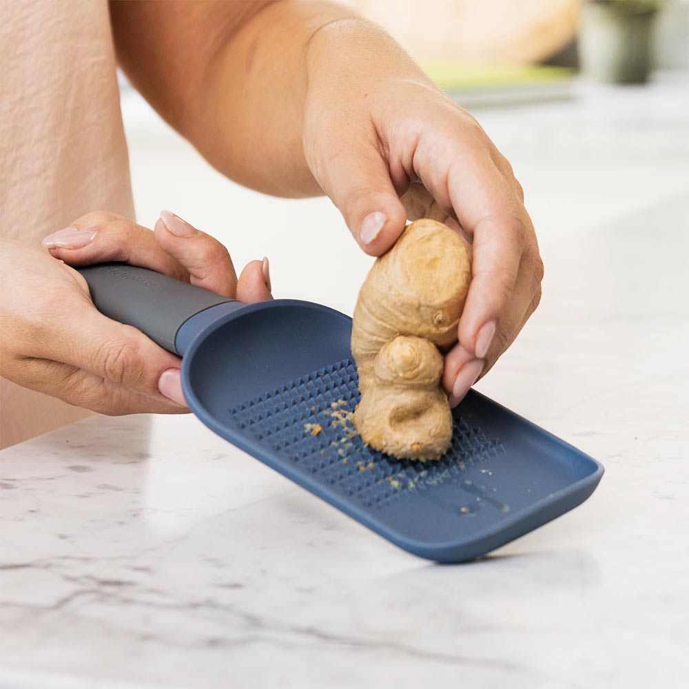 סט פומפיה ו2 קולפנים