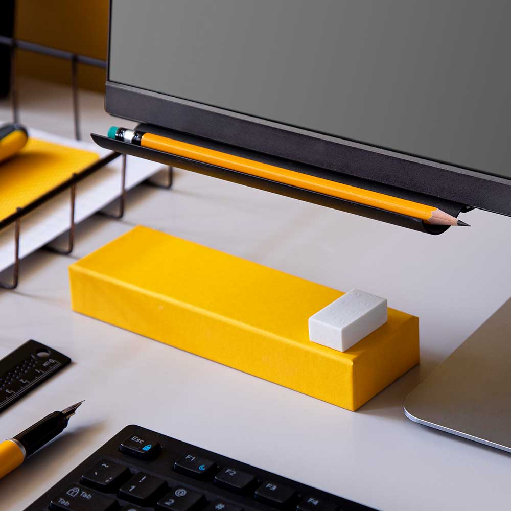 מעמד לכלי כתיבה למחשב - שחור Pendy