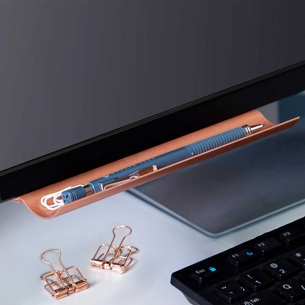 מעמד לכלי כתיבה למחשב - זהב Pendy