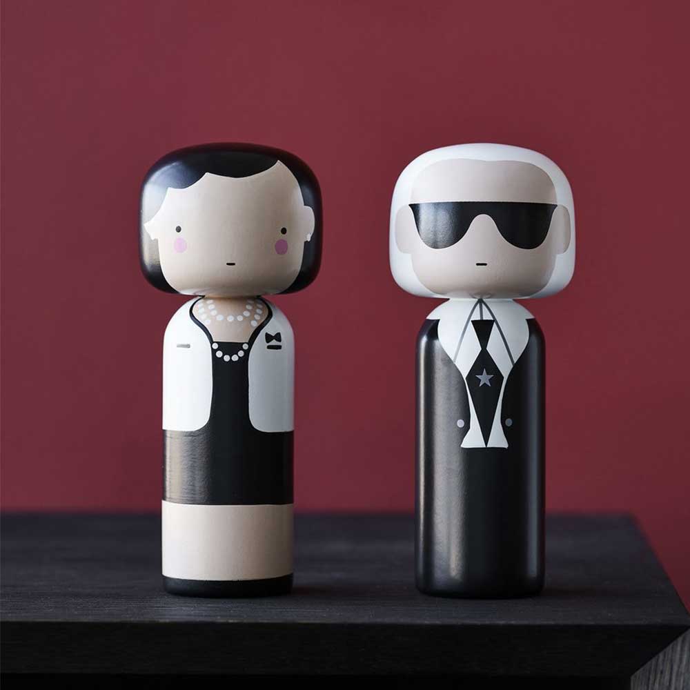 בובת קארל לגרפלד גדולה