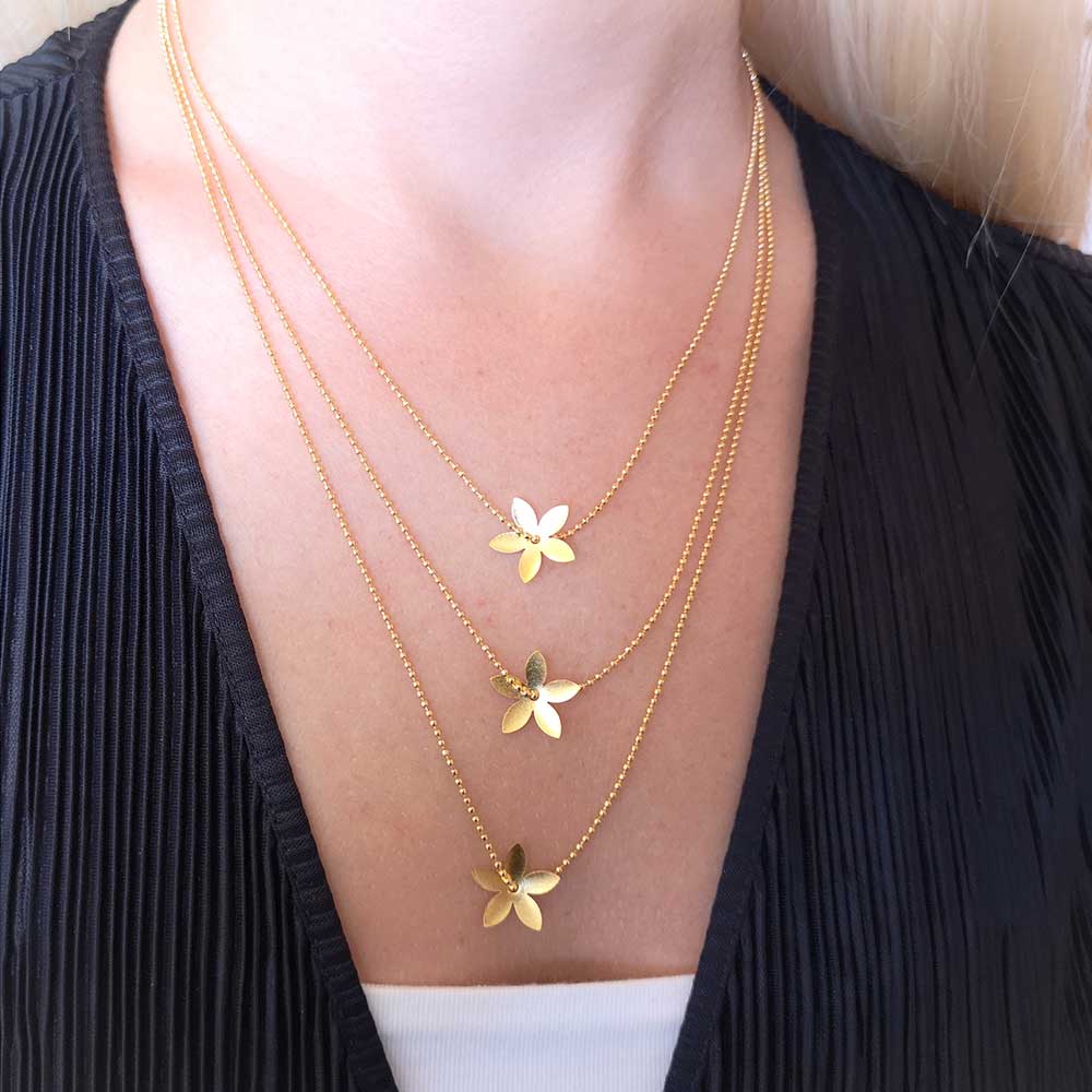 שרשרת מדורגת 3 פרחים