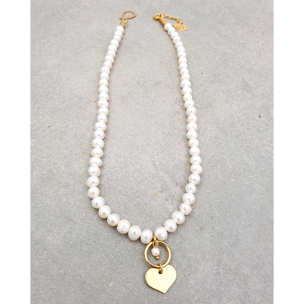 שרשרת פנינים אמתיות לב