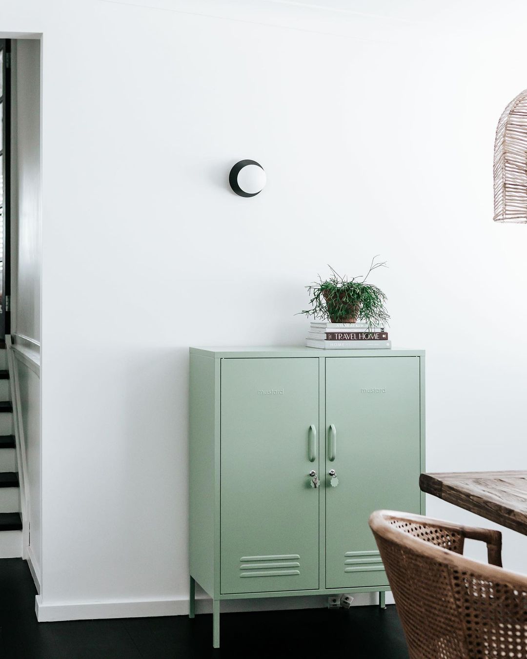 ארונית מתכת Midi ירוק בהיר