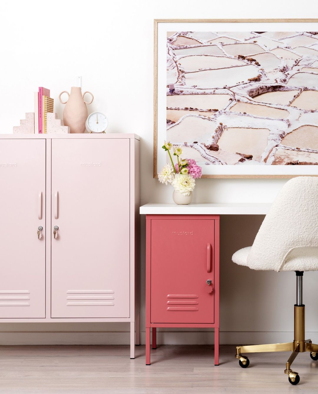 ארונית מתכת Midi ורוד בהיר