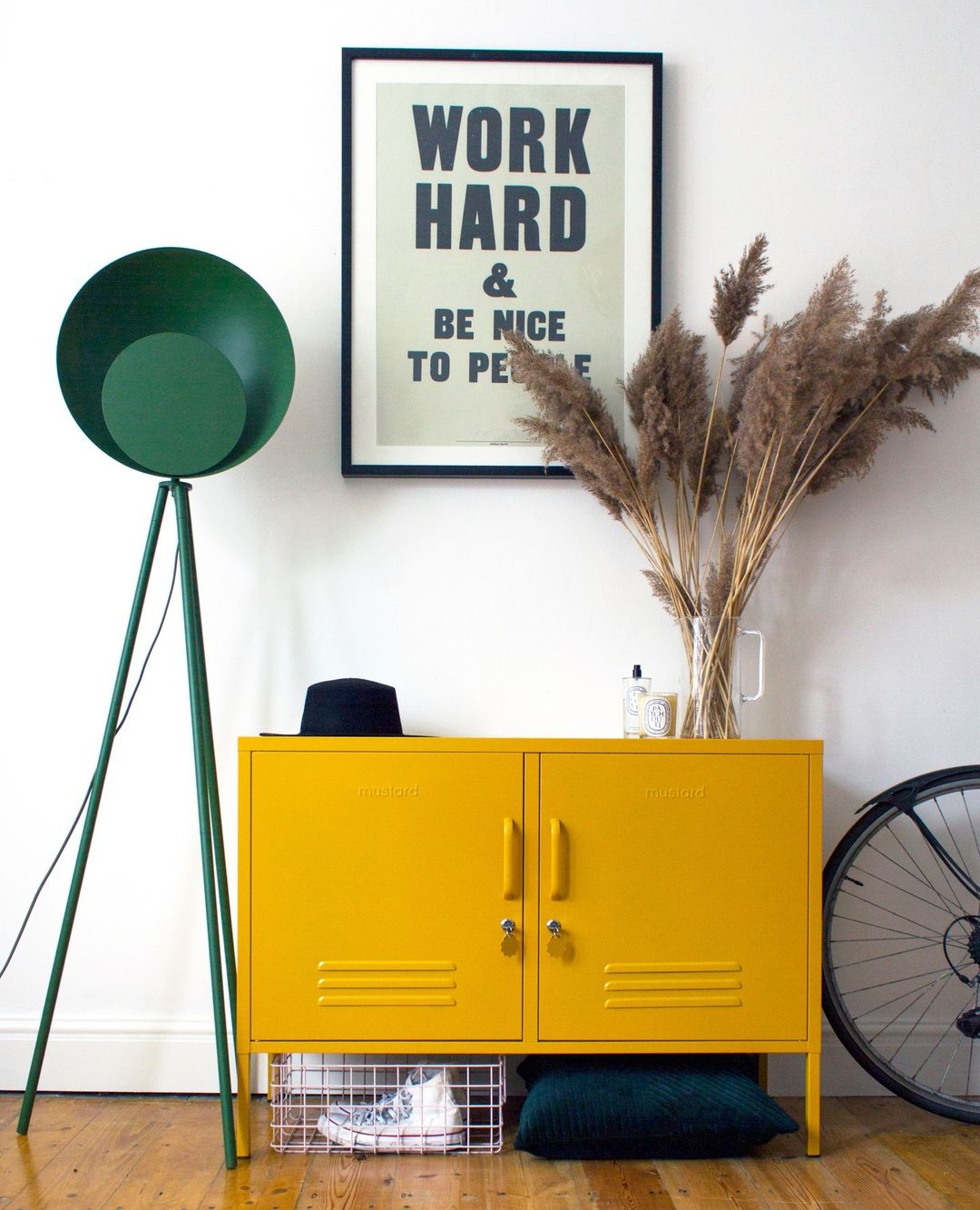 ארונית מתכת Lowdown חרדל