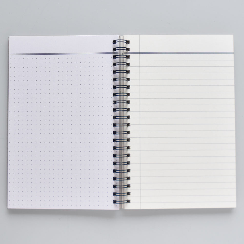 מחברת נקודה פסיק אפור