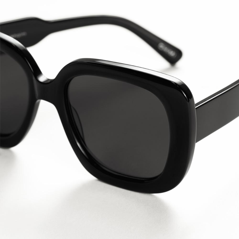 משקפיים 10 שחור