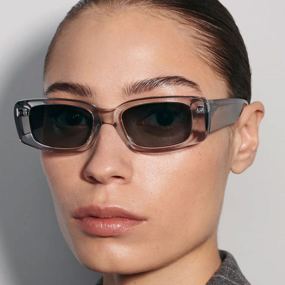 Glasses 10.2 Grey