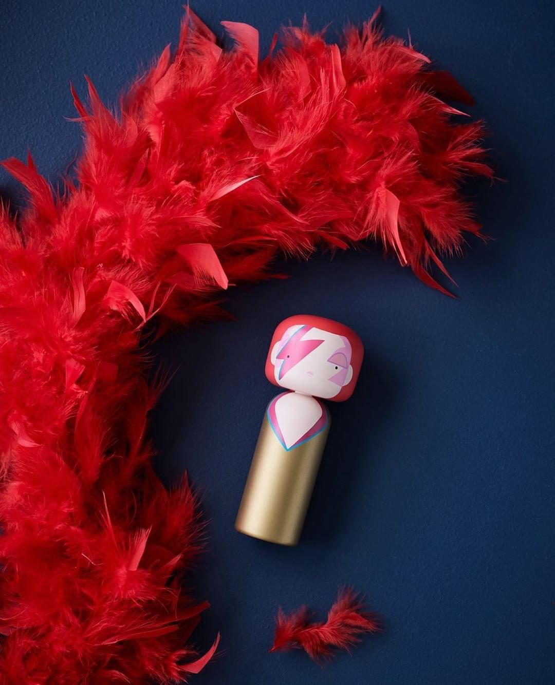 בובת דיוויד בואי