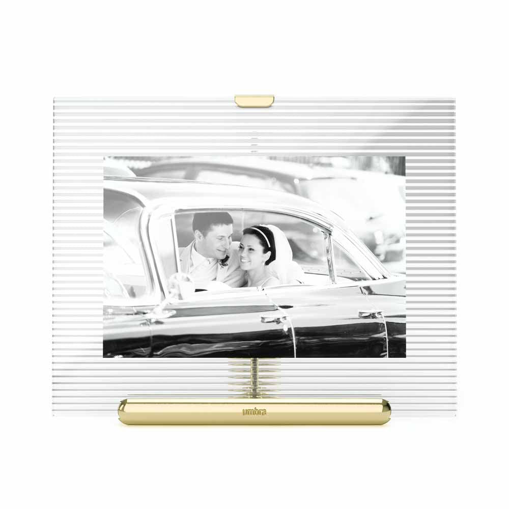 מסגרת זכוכית ורגל מוזהבת 5X7 FLUTE