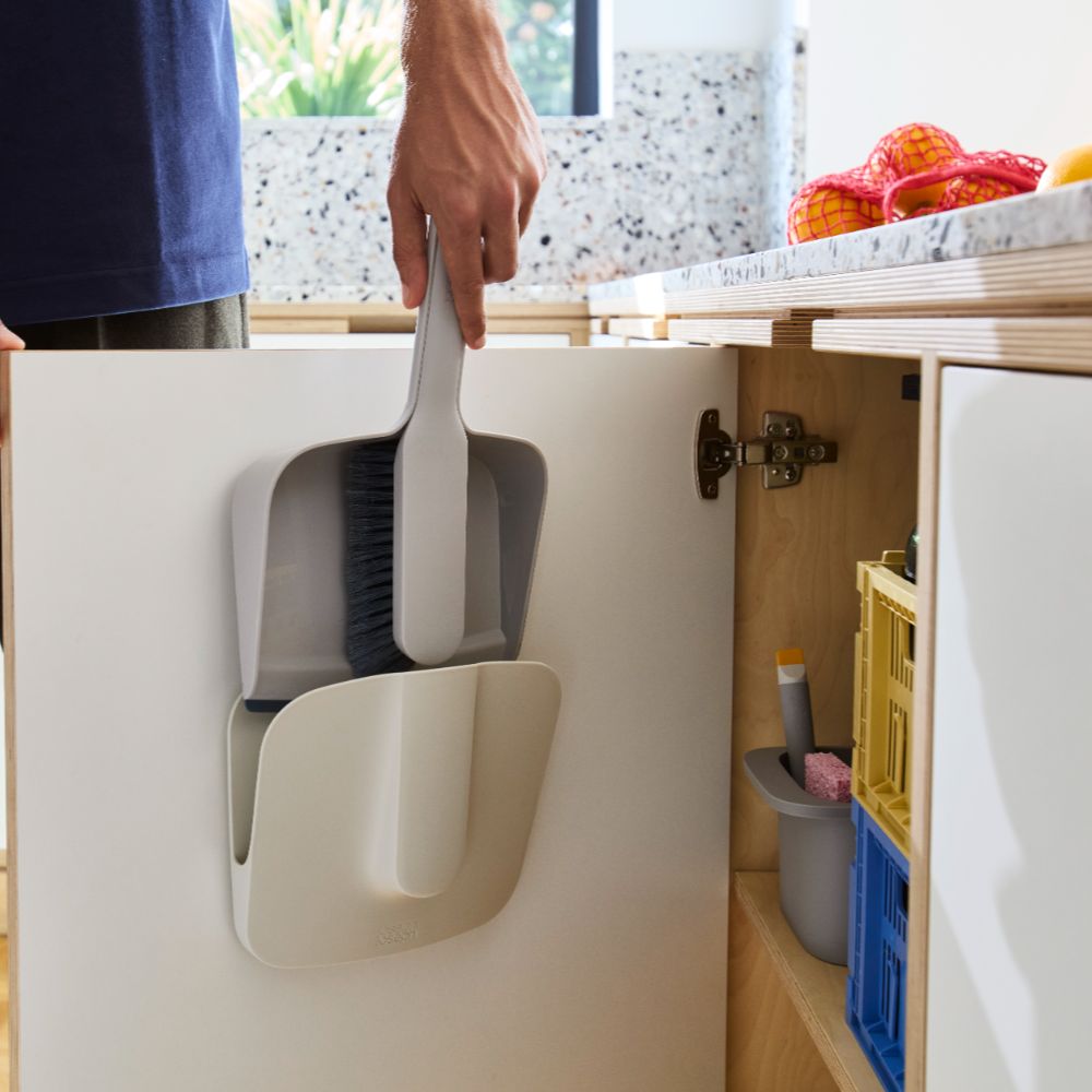 סט יעה ומברשת CleanStore אפור