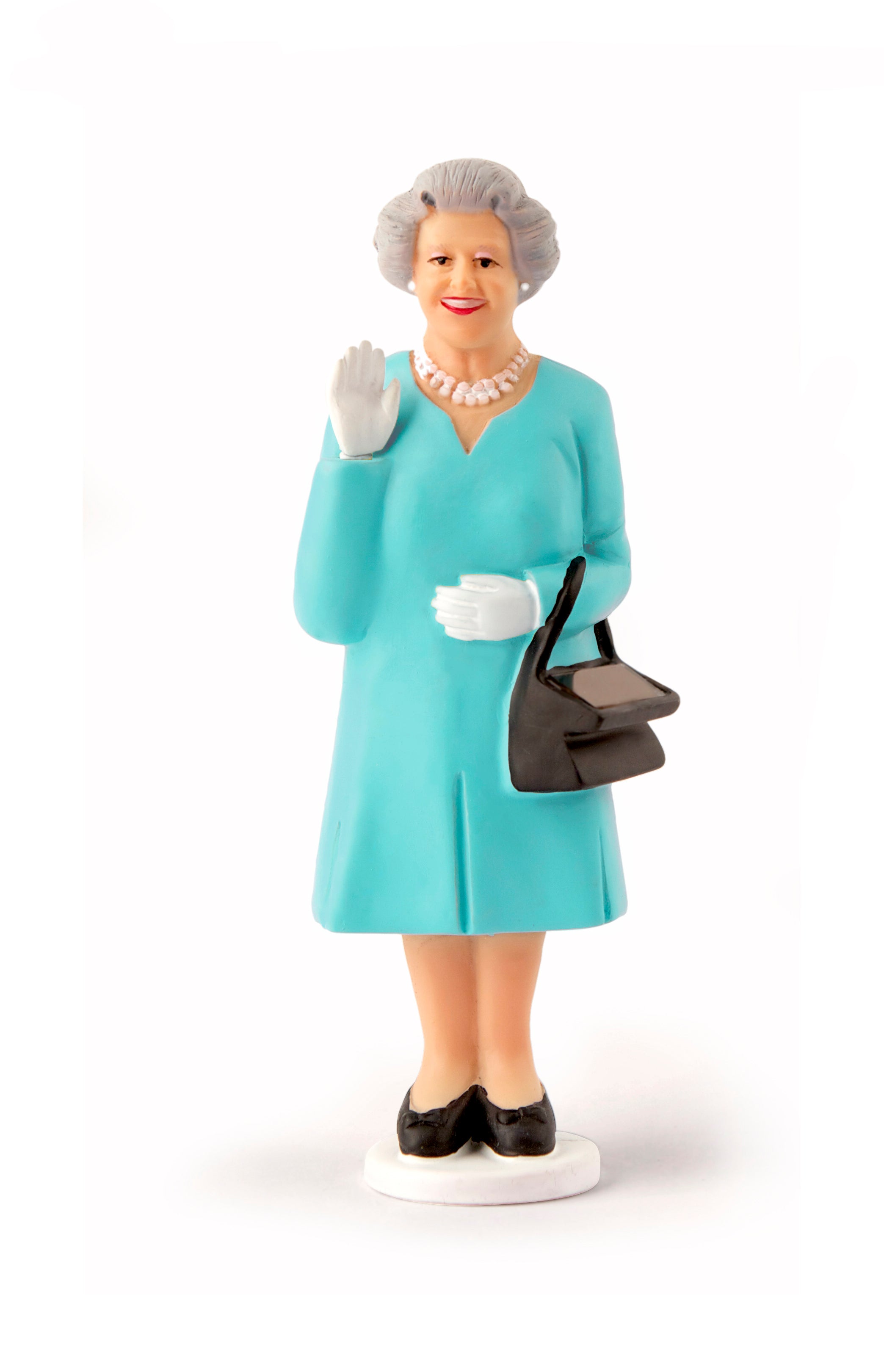 מלכה סולרית מנופפת לשלום