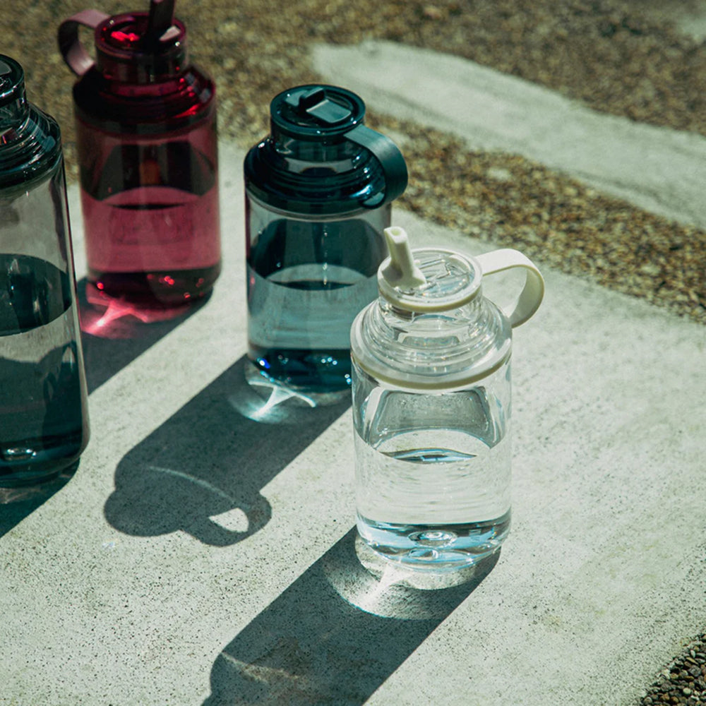 102726843