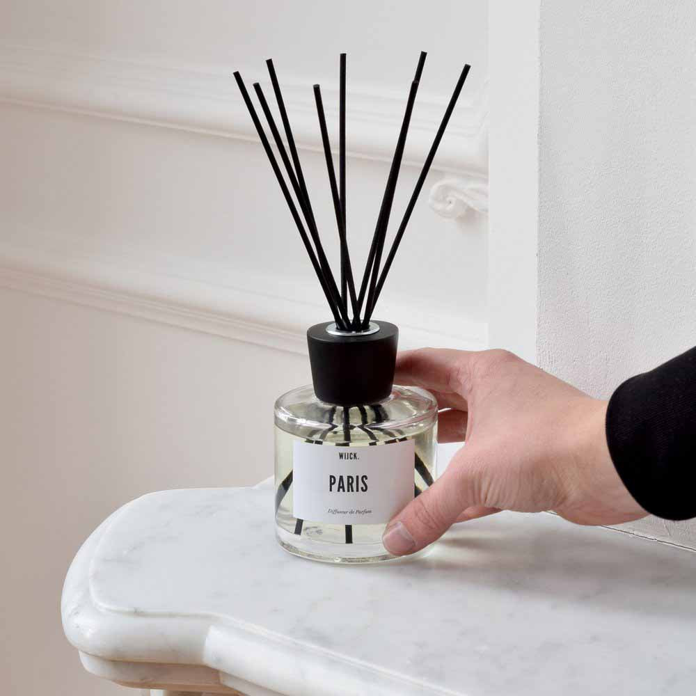 מפיץ ריח פריז FAÇADE