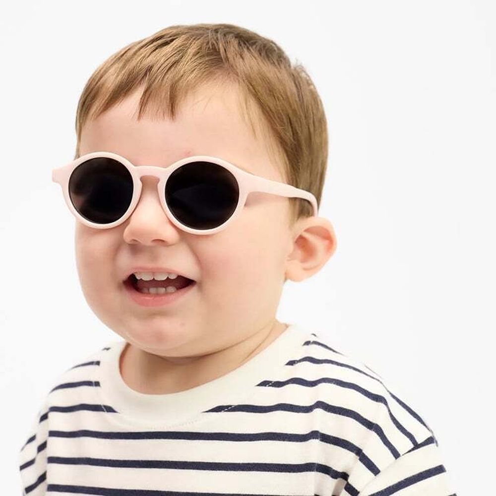 102910564