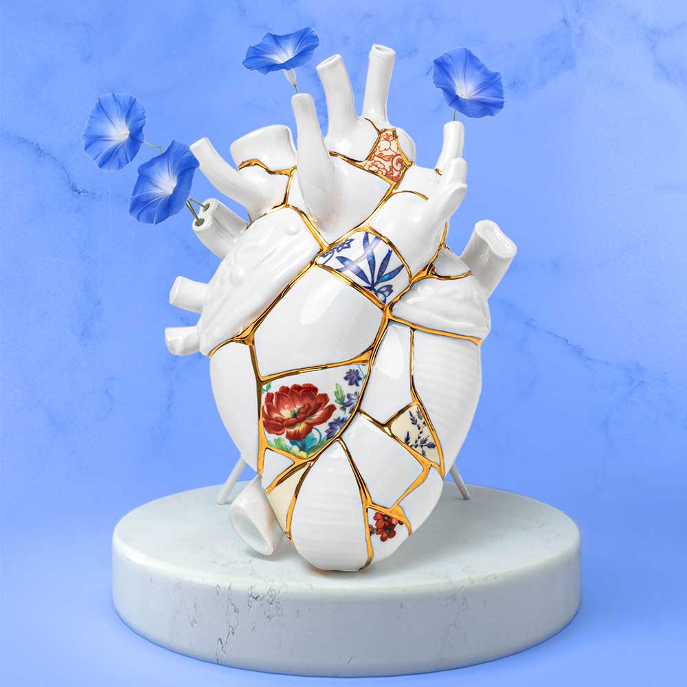 אגרטל לב  Love In Bloom - Kintsugi
