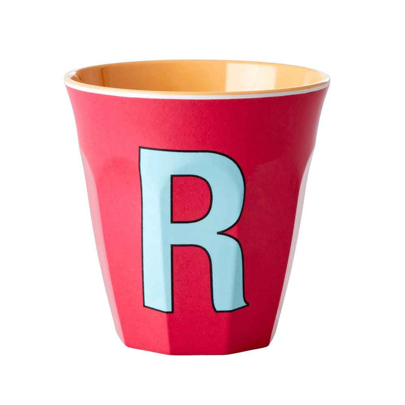 כוס טוטון R תכלת רקע ליפסטיק
